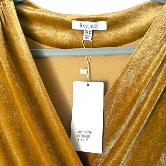NWT Lucy Paris Women’s Velvet Wrap Dress Gold Flowy Sleeves Size M (No Belt) - Picture 5 of 14